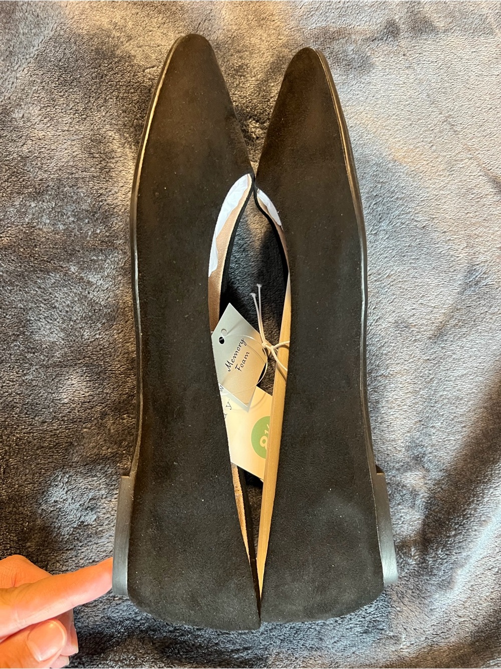 a new day Black Pointed Toe Suede Like Flats - Picture 4 of 7